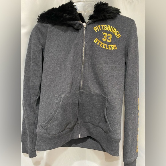 VS PINK NFL Pittsburgh Steelers Faux Fur Sequin Bling Jacket BNWT SZ Medium - Picture 2 of 10